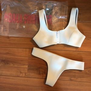 Hoaka Bikini NWT